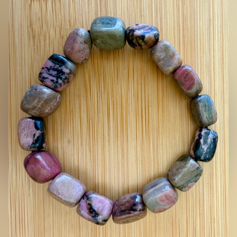 Rhodonite Tumbled Stone Stretch Bracelet - Picture 2 of 5